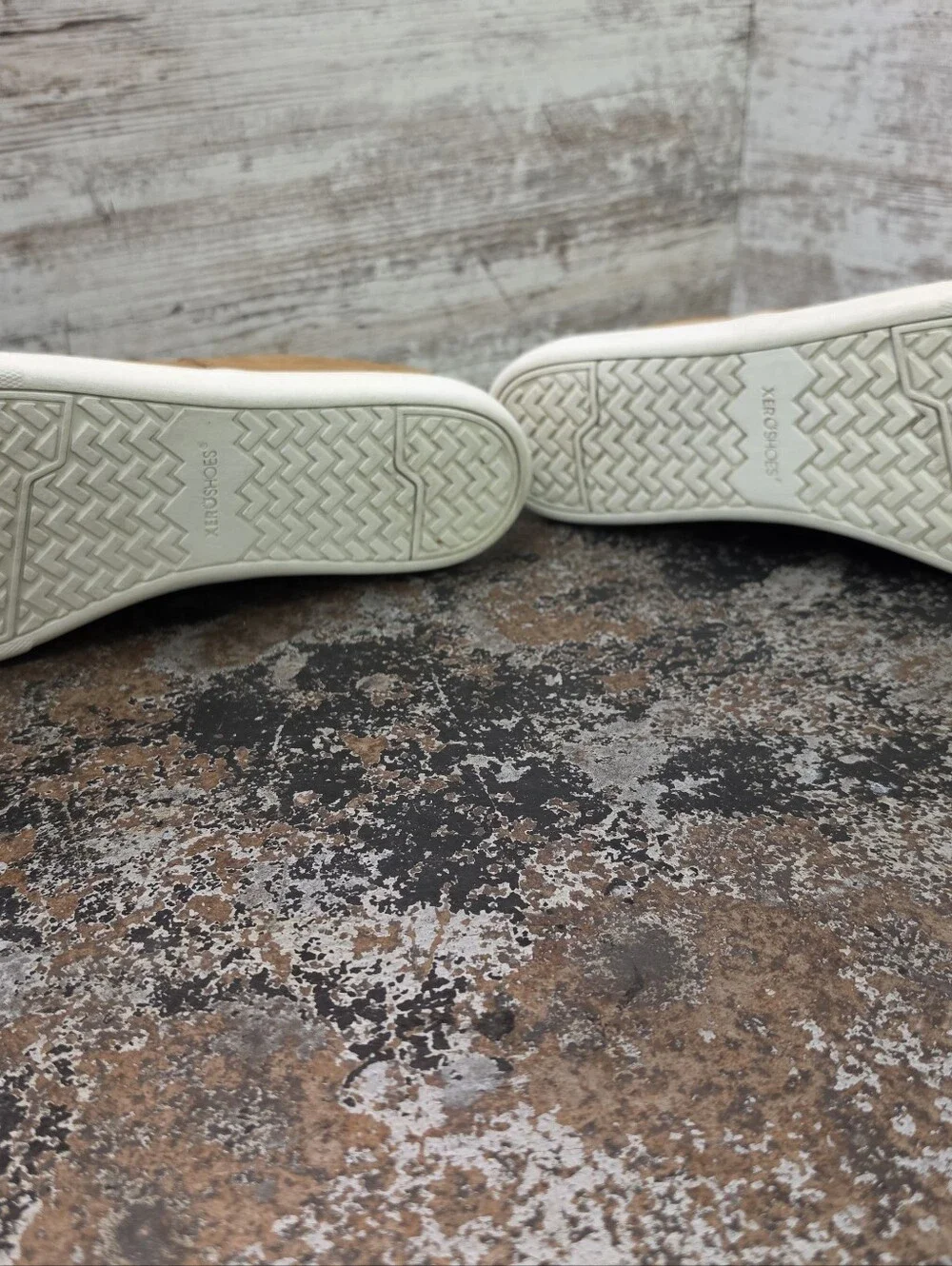 Mens Xero Glenn Minimalist Sneakers Shoes Sz 11 M Brown Nubuck Barefoot
